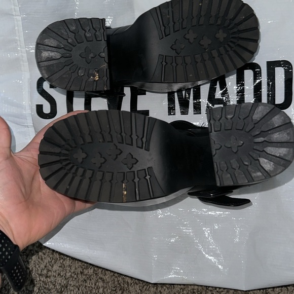 Steve Madden black Platforms - Picture 3 of 6